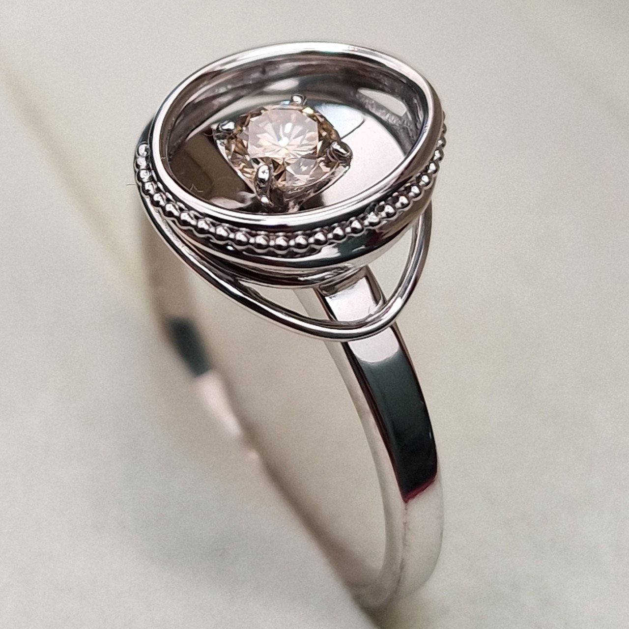 Кольцо Deimantas 102748224 17р 2,71гр 0,26ct. купить,NaN