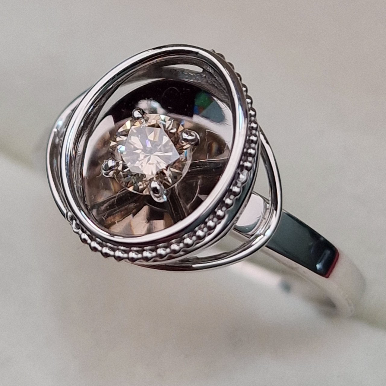 Кольцо Deimantas 102748224 17р 2,71гр 0,26ct. купить,NaN