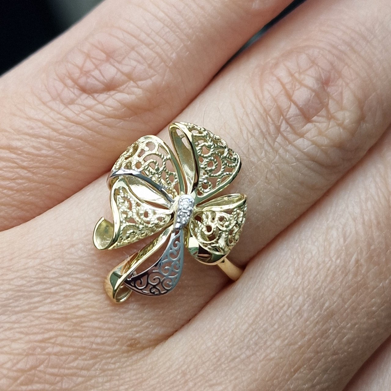 Кольцо Deimantas 102748216 17,5р 2,59гр 0,01ct. купить,NaN