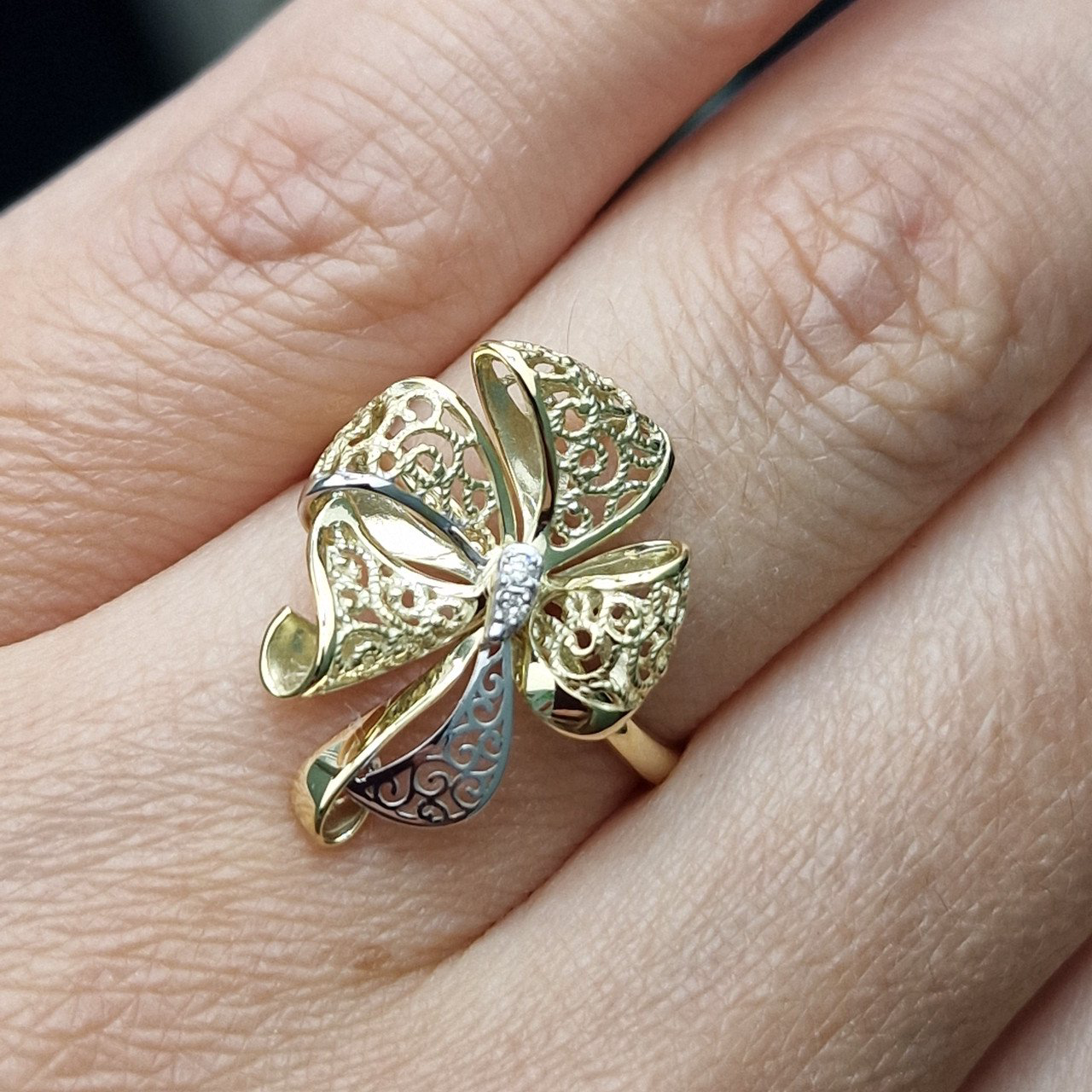 Кольцо Deimantas 102748216 17,5р 2,59гр 0,01ct. купить,NaN