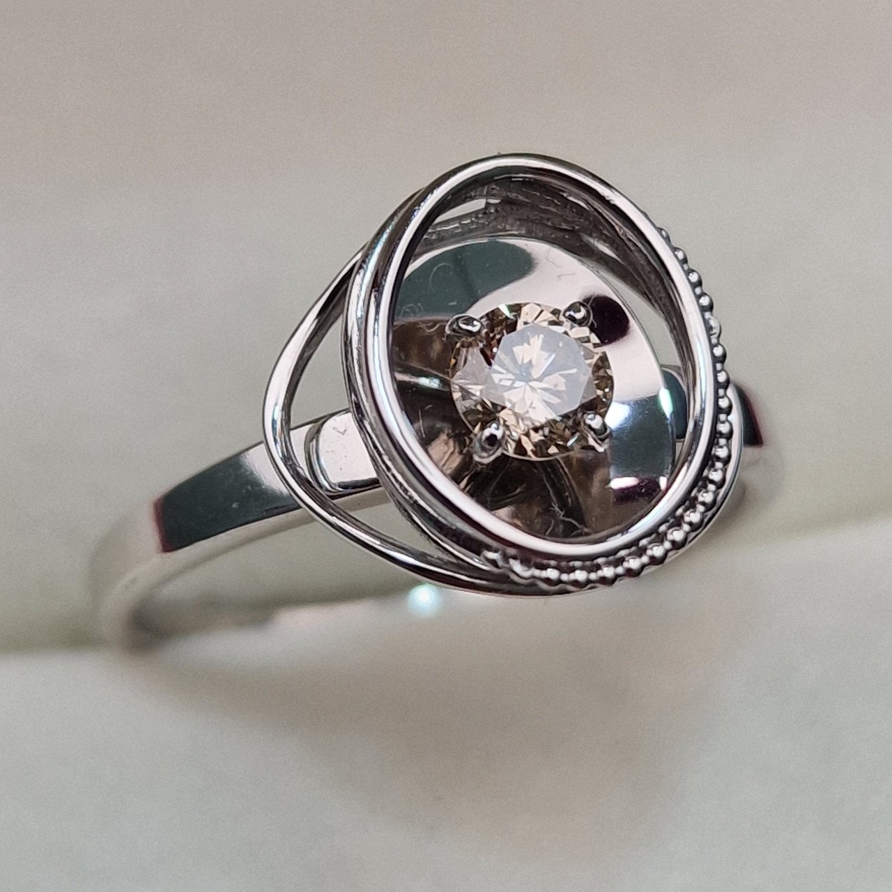Кольцо Deimantas 102748224 17р 2,71гр 0,26ct. купить,NaN