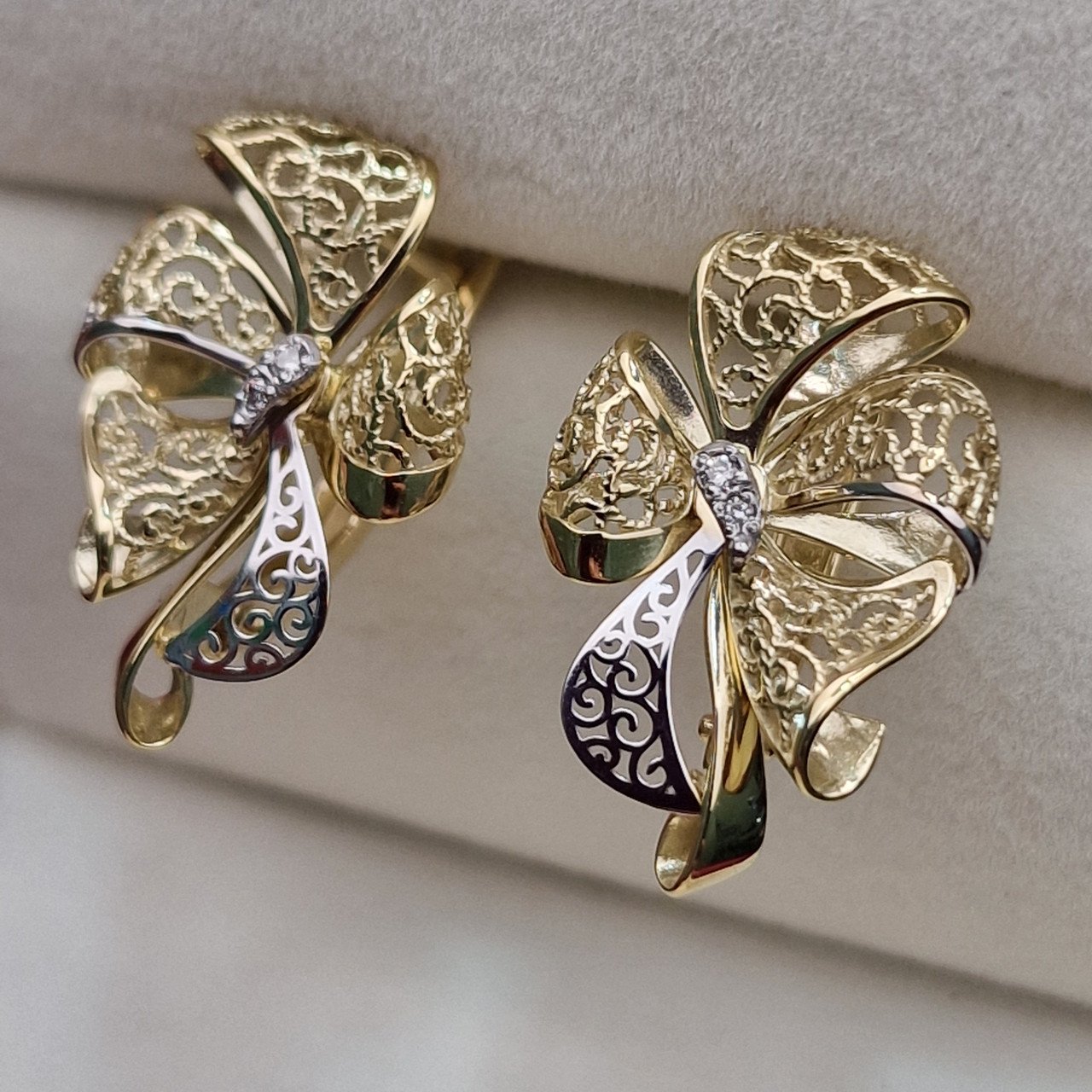 Серьги Deimantas 102748269 3,56гр 0,02ct. купить,NaN