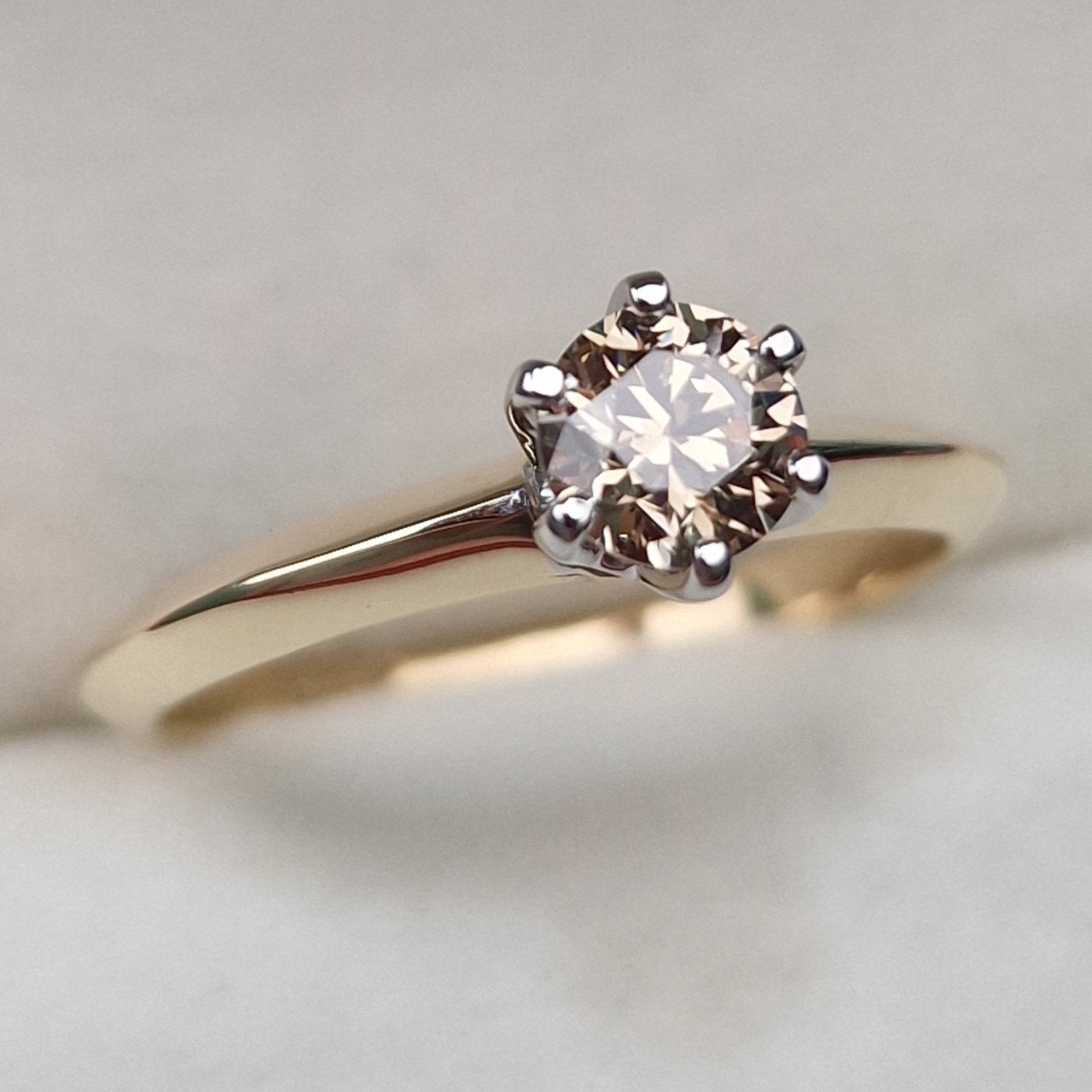 Кольцо Deimantas 102748226 17,5р 2,47гр 0,512ct. купить,NaN