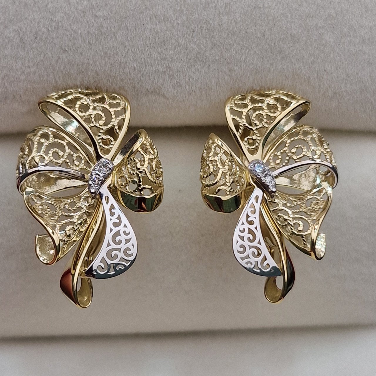 Серьги Deimantas 102748269 3,56гр 0,02ct. купить,NaN