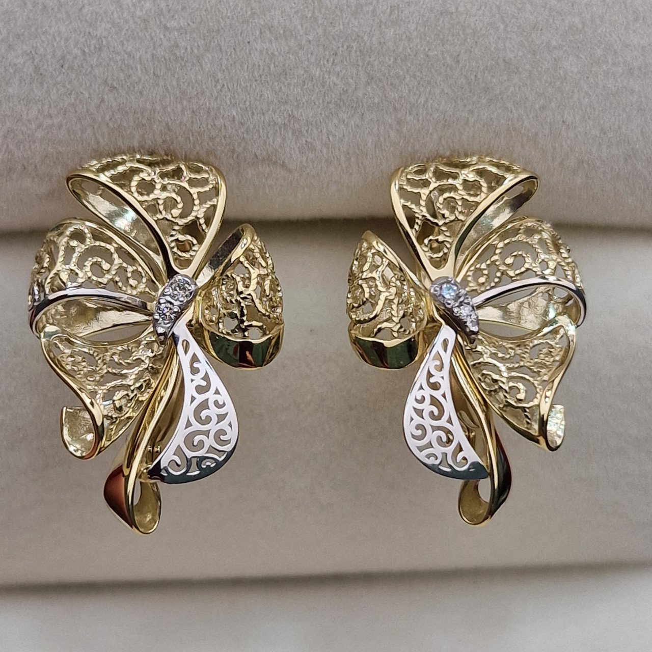 Серьги Deimantas 102748269 3,56гр 0,02ct. купить,NaN