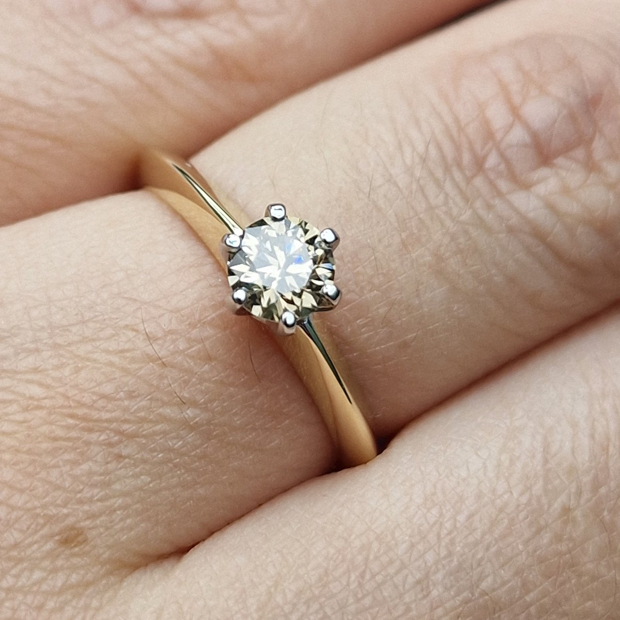 Кольцо Deimantas 102748226 17,5р 2,47гр 0,512ct. купить,NaN