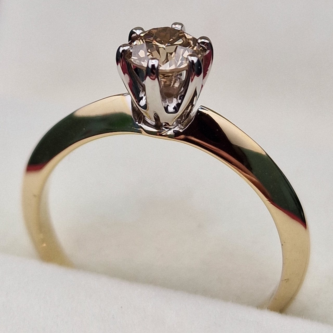 Кольцо Deimantas 102748226 17,5р 2,47гр 0,512ct. купить,NaN