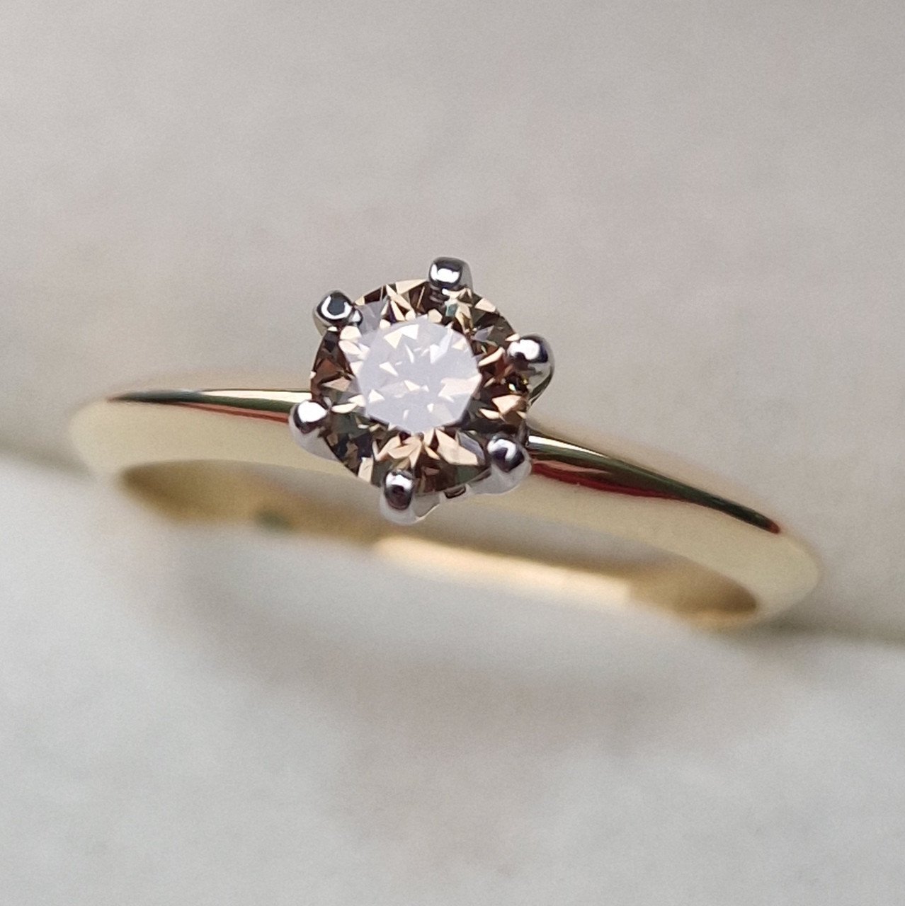 Кольцо Deimantas 102748226 17,5р 2,47гр 0,512ct. купить,NaN