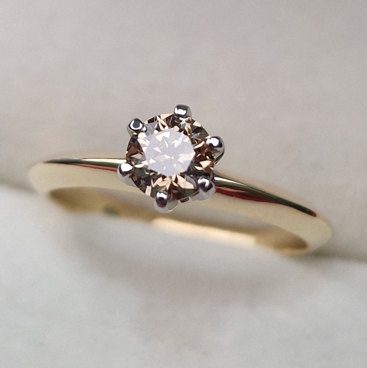 Кольцо Deimantas 102748226 17,5р 2,47гр 0,512ct. купить,NaN