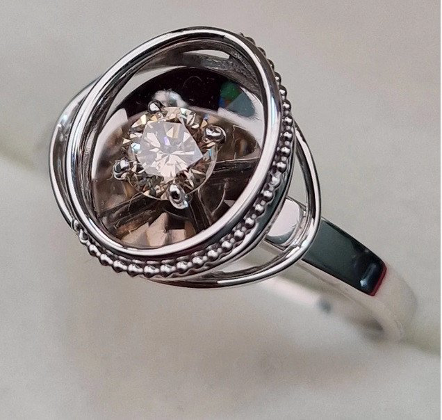 Комплект Deimantas 102751314 0,26ct 0,42ct. купить,NaN