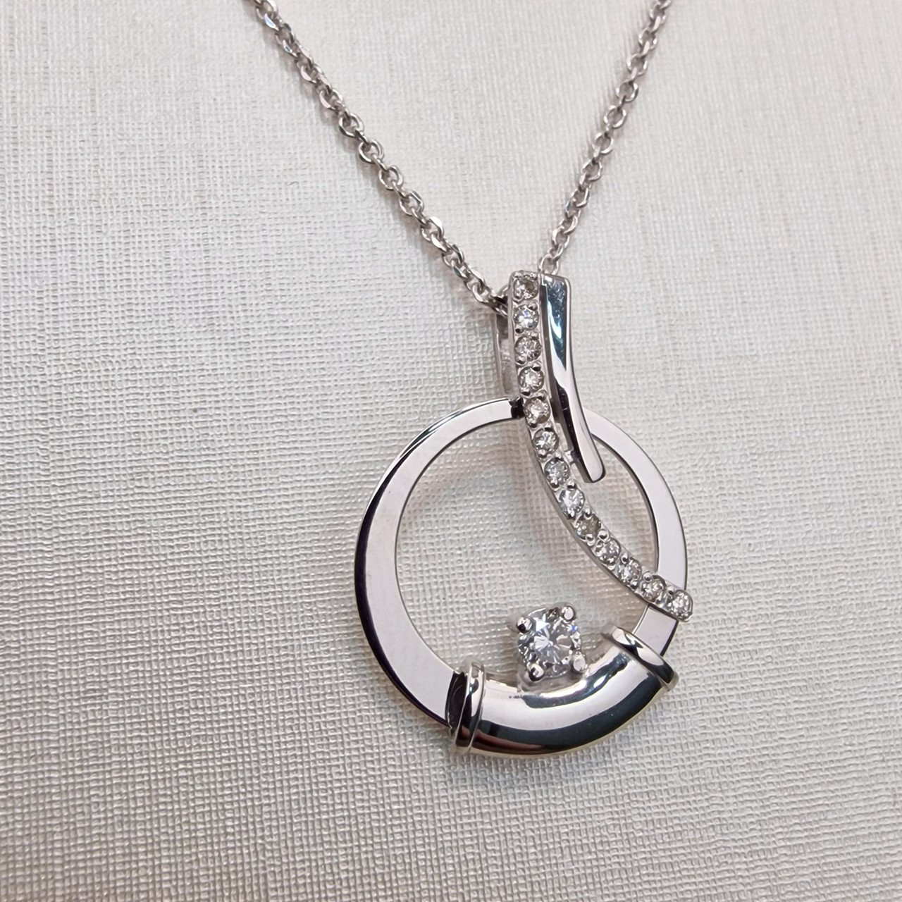 Колье Deimantas 102748283 1,6гр 45см 0,28ct. купить,NaN