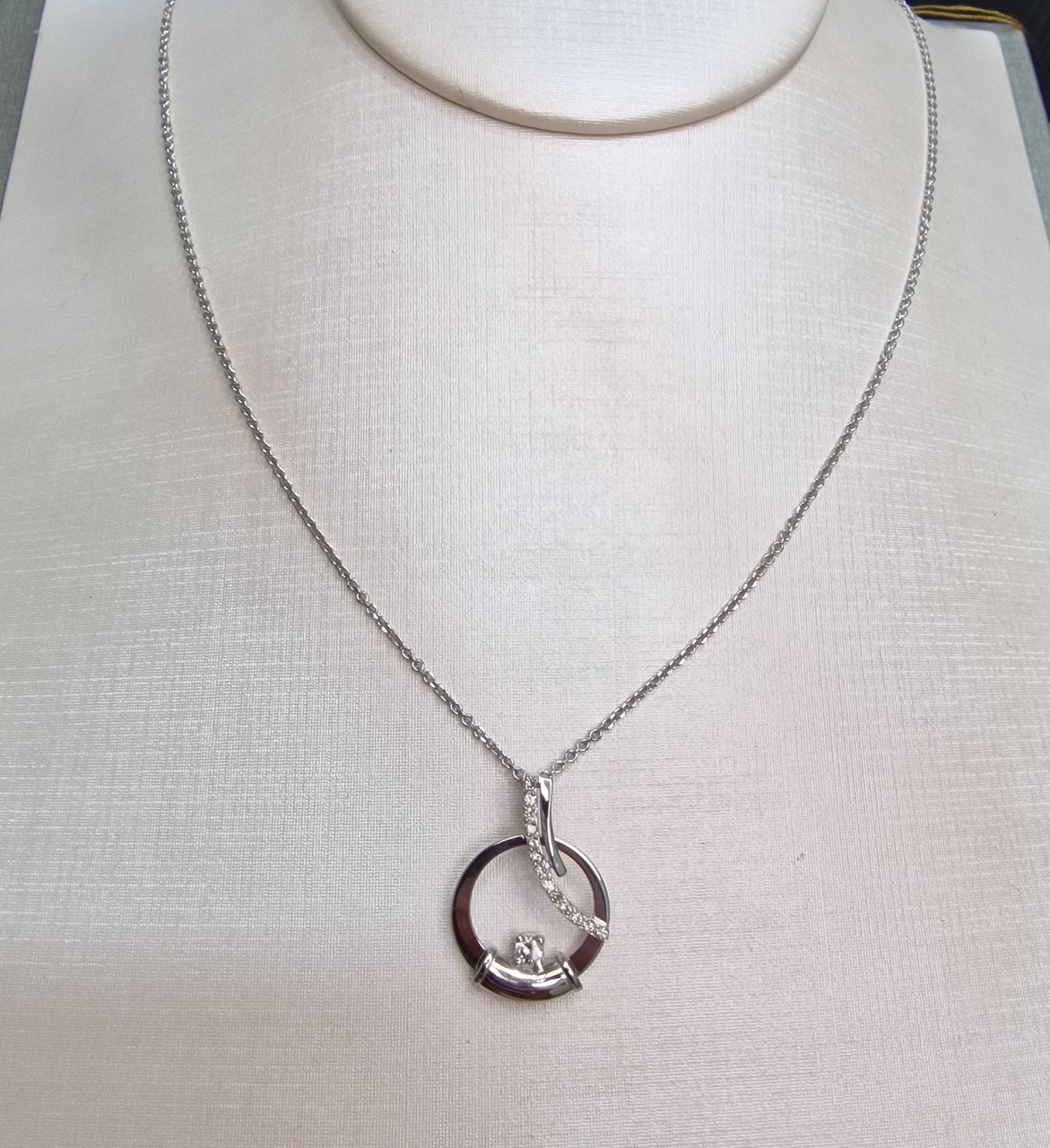 Колье Deimantas 102748283 1,6гр 45см 0,28ct. купить,NaN