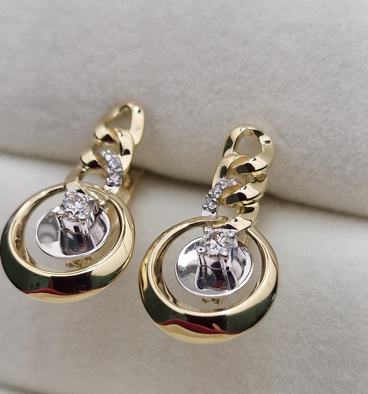 Серьги Deimantas 102764843 4,45гр 0,232ct. купить,NaN
