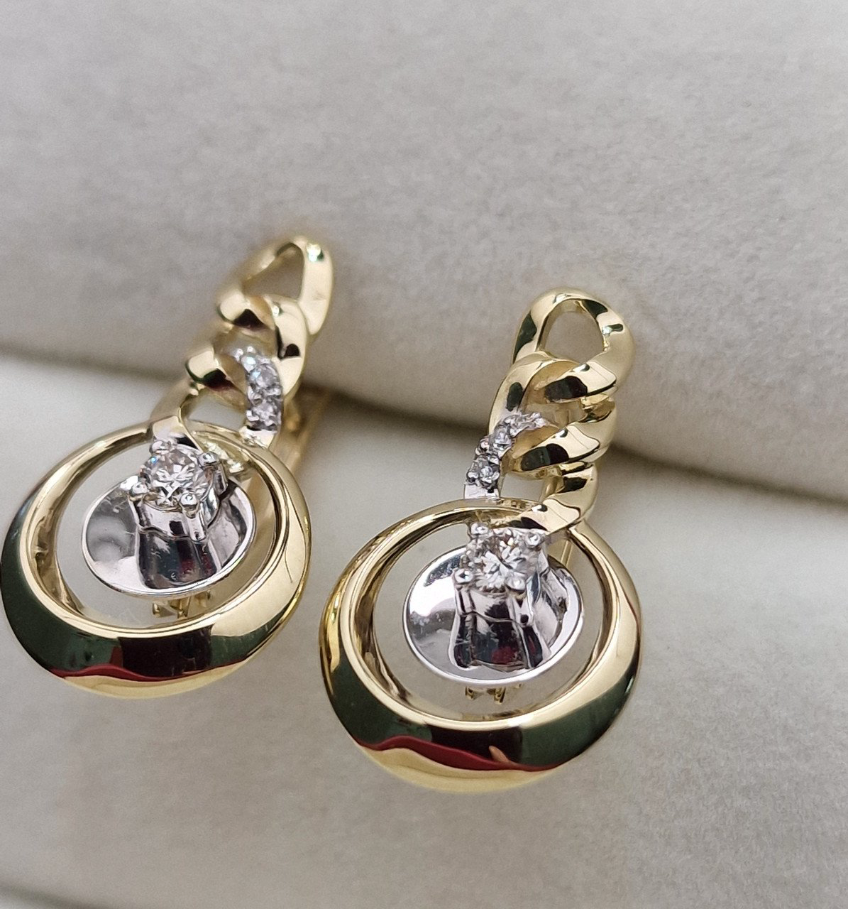 Серьги Deimantas 102764843 4,45гр 0,232ct. купить,NaN