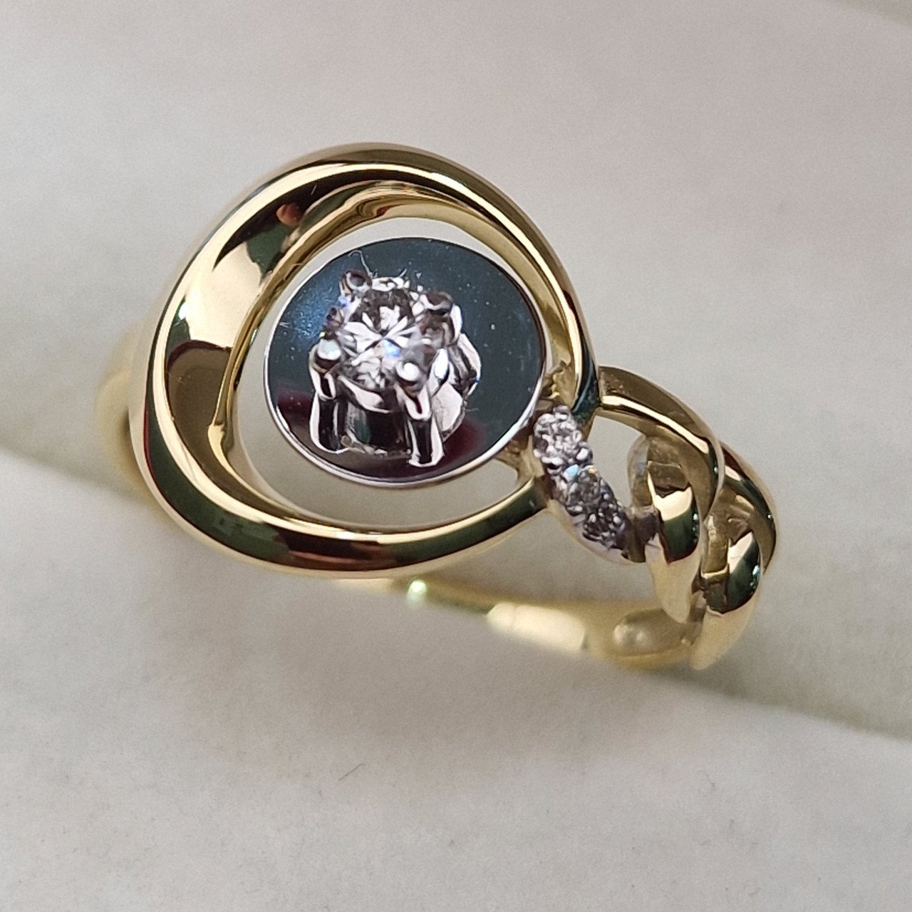 Кольцо Deimantas 102764675 16,5р 2,6гр 0,13ct. купить,NaN