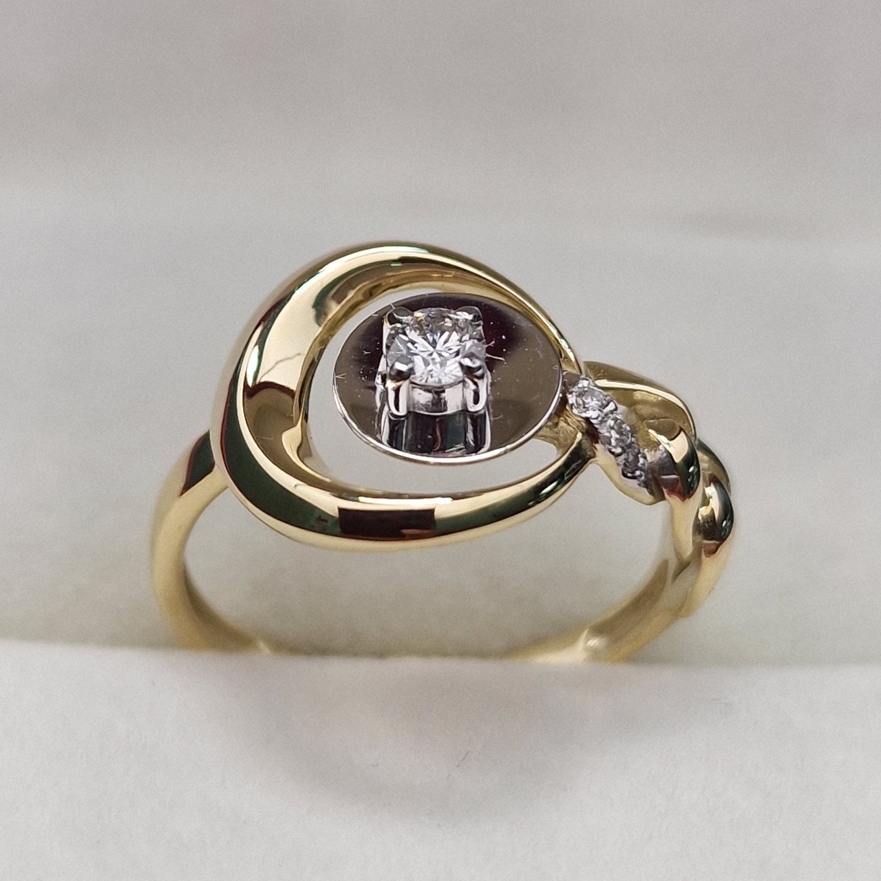 Кольцо Deimantas 102764675 16,5р 2,6гр 0,13ct. купить,NaN
