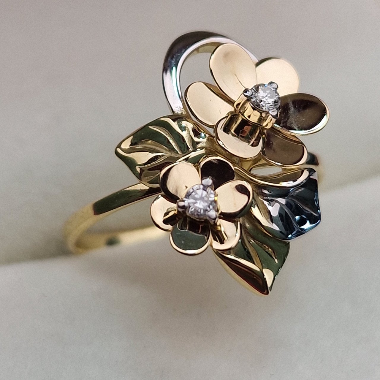 Кольцо Deimantas 102764699 17р 2,24гр 0,06ct. купить,NaN