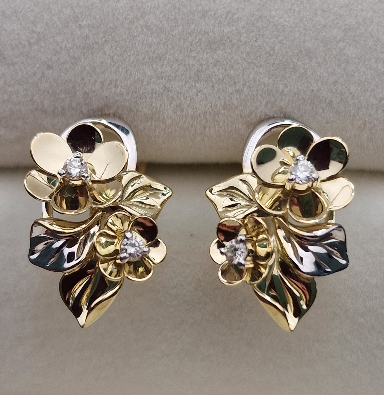 Серьги Deimantas 102764853 4,19гр 0,132ct. купить,NaN