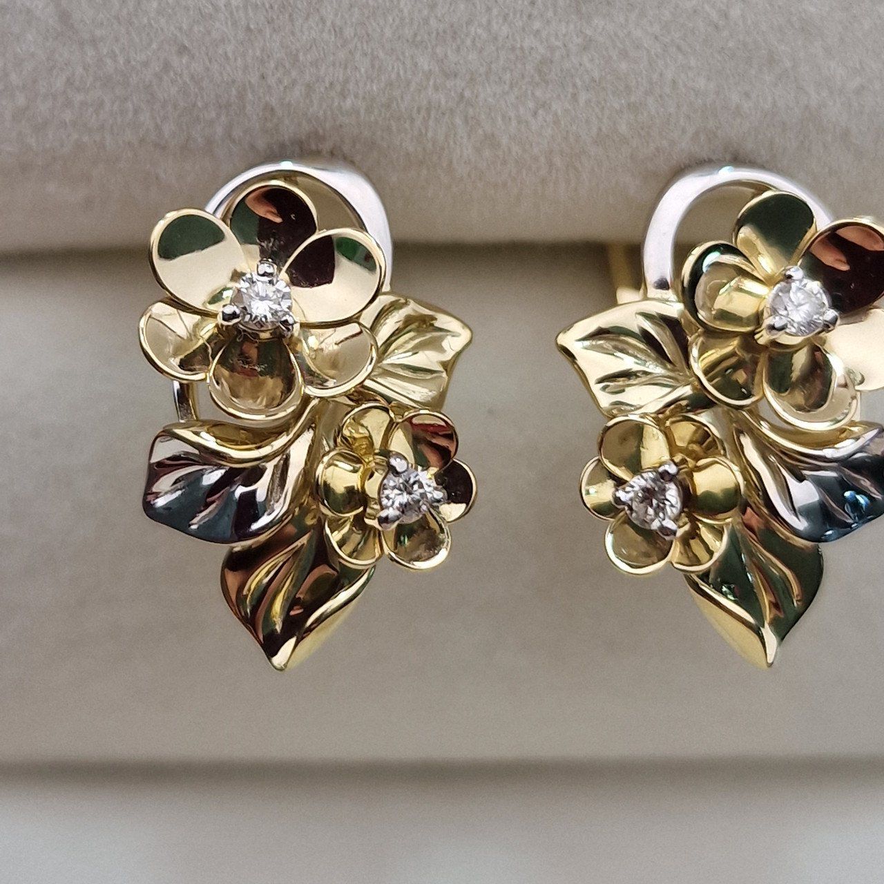 Серьги Deimantas 102764853 4,19гр 0,132ct. купить,NaN