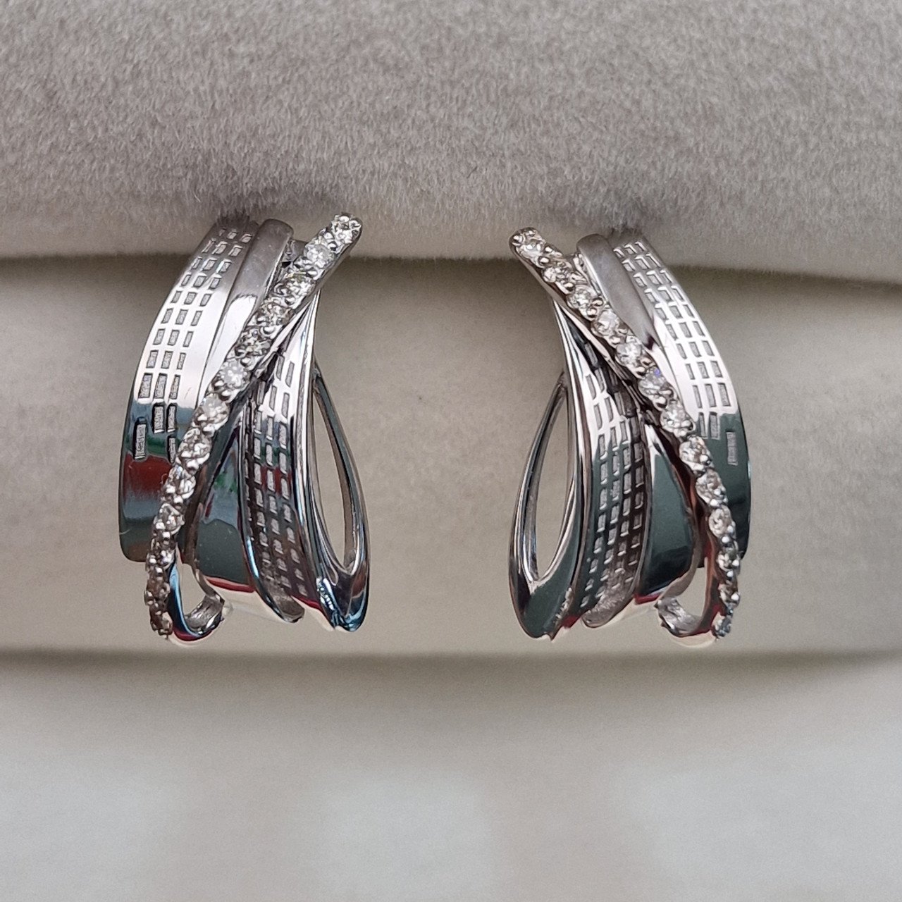 Серьги Deimantas 102764864 3,6гр 0,22ct. купить,NaN