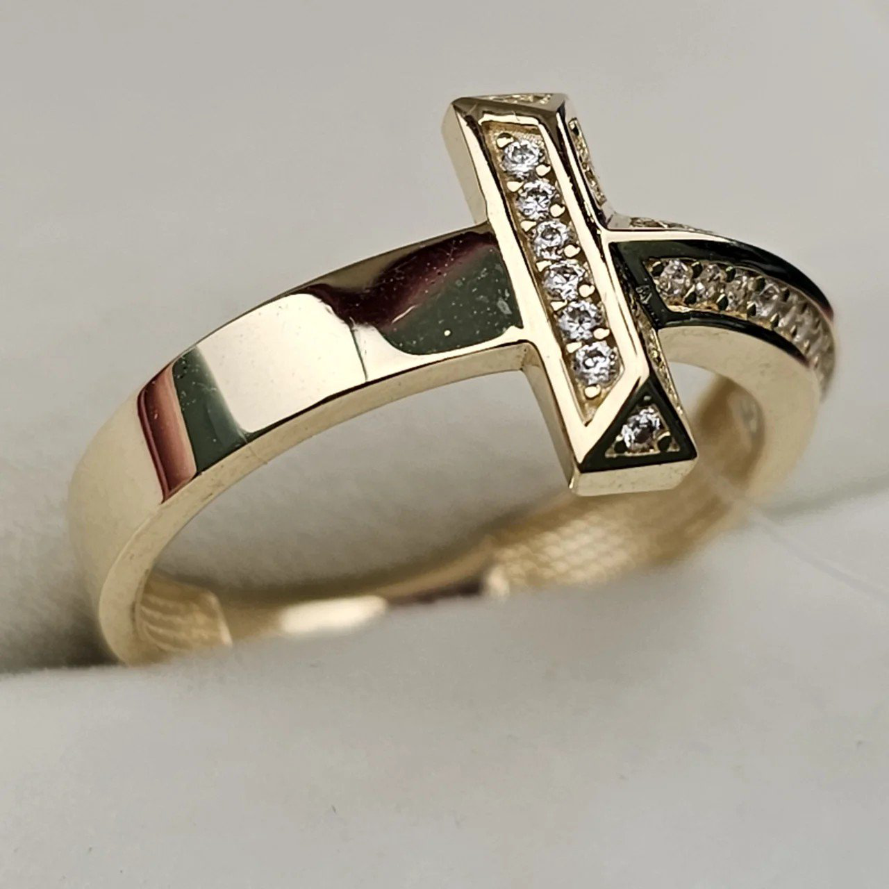 Кольцо Deimantas 109167083 17,5р 2,67гр. купить,NaN