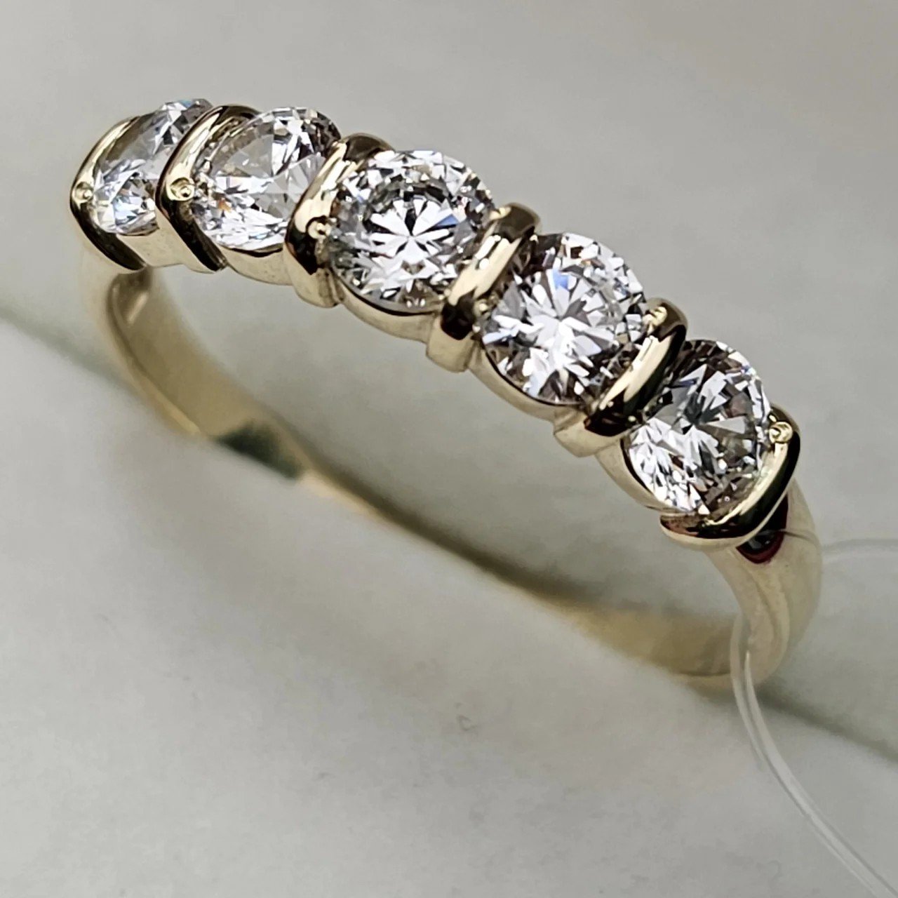 Кольцо Deimantas 109229874 19р 2,5гр. купить,NaN