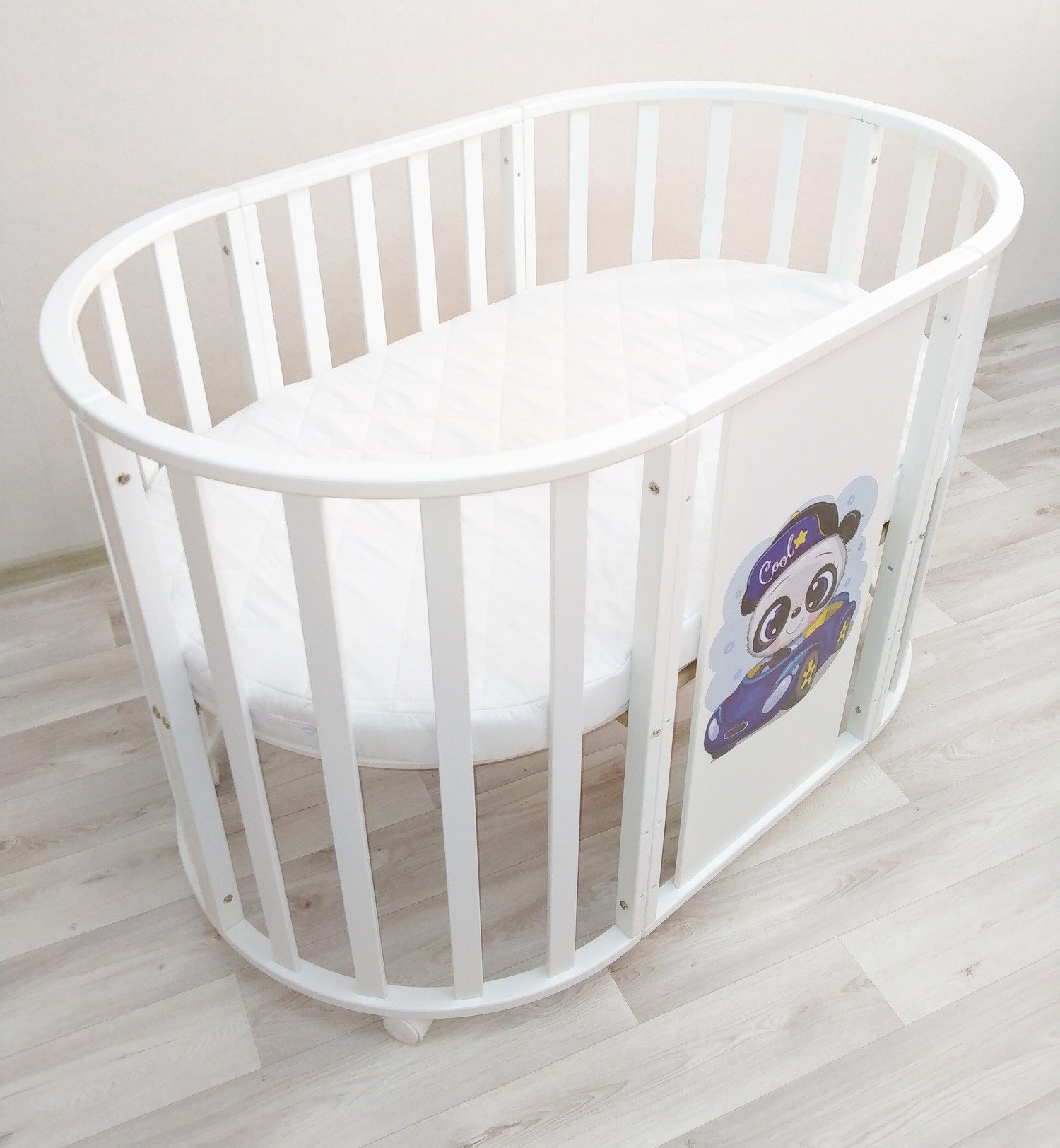 Кроватка-манеж Newborn 7&1 Boy Pendulum 2 Mattresses белая