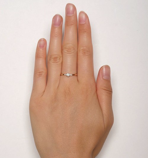 Кольцо Эстет 01К1113935 17р 1.35гр. купить,NaN