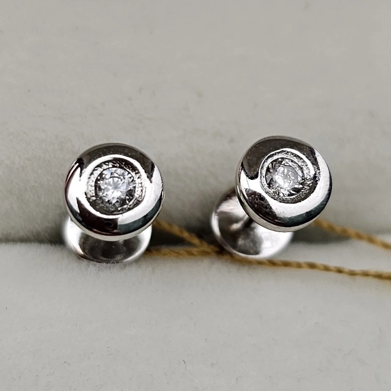 Серьги Deimantas 109229499 1.59гр. купить,NaN