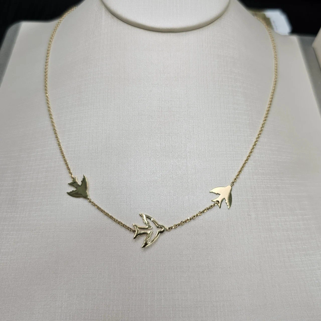 Колье Deimantas Ласточка 109229887 40см 2.79гр. купить,NaN