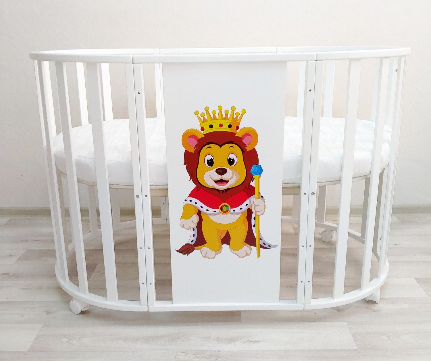 Кроватка-манеж Newborn 7&1 lion king 2 mattresses белая купить,0