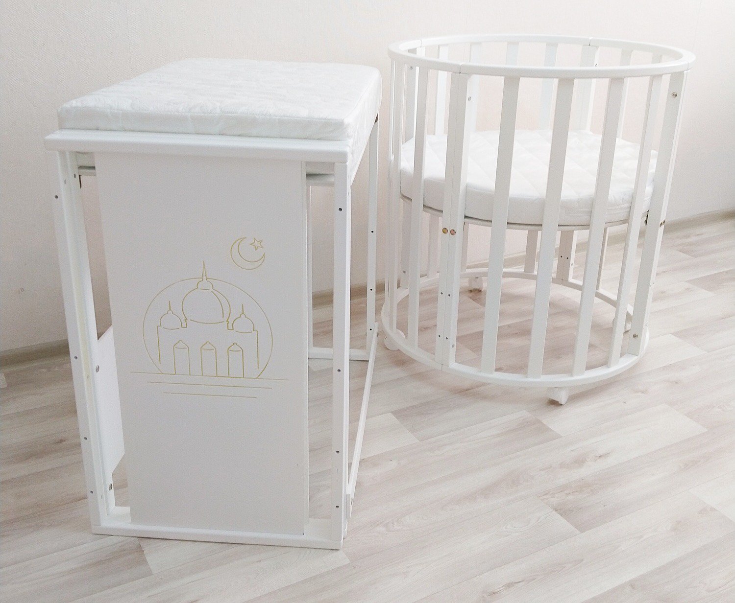 Кроватка-манеж Newborn 7&1 Mosque transform mattress белая купить,0