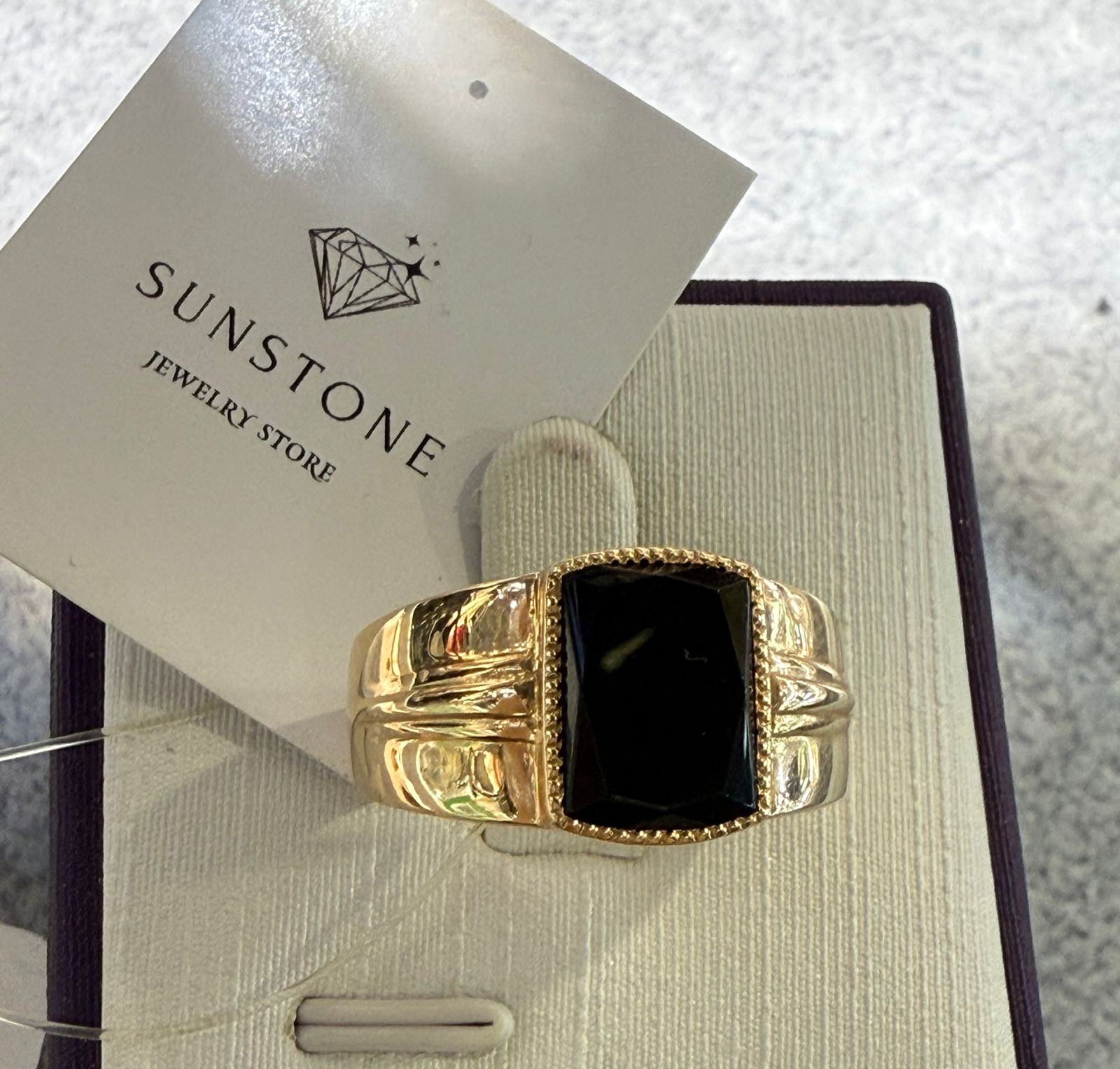 Кольцо Sunstone S727 золото 4.30гр 20р купить,390000