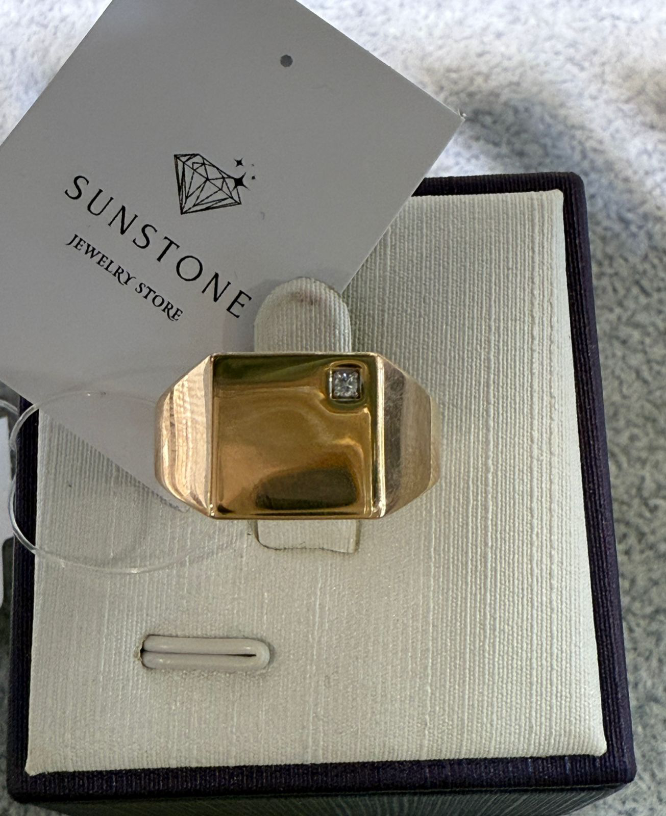 Кольцо Sunstone S728 золото 2.70гр 19р купить,250000