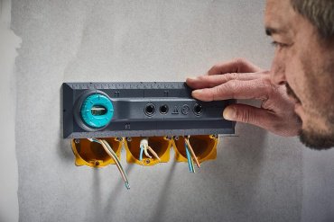 Сверлильная оснастка (шаблон) для разметки wolfcraft "ELEKTRO" 240мм 5976000