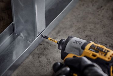 Набор оснастки универсальный 31 в 1 DeWALT DT70741T