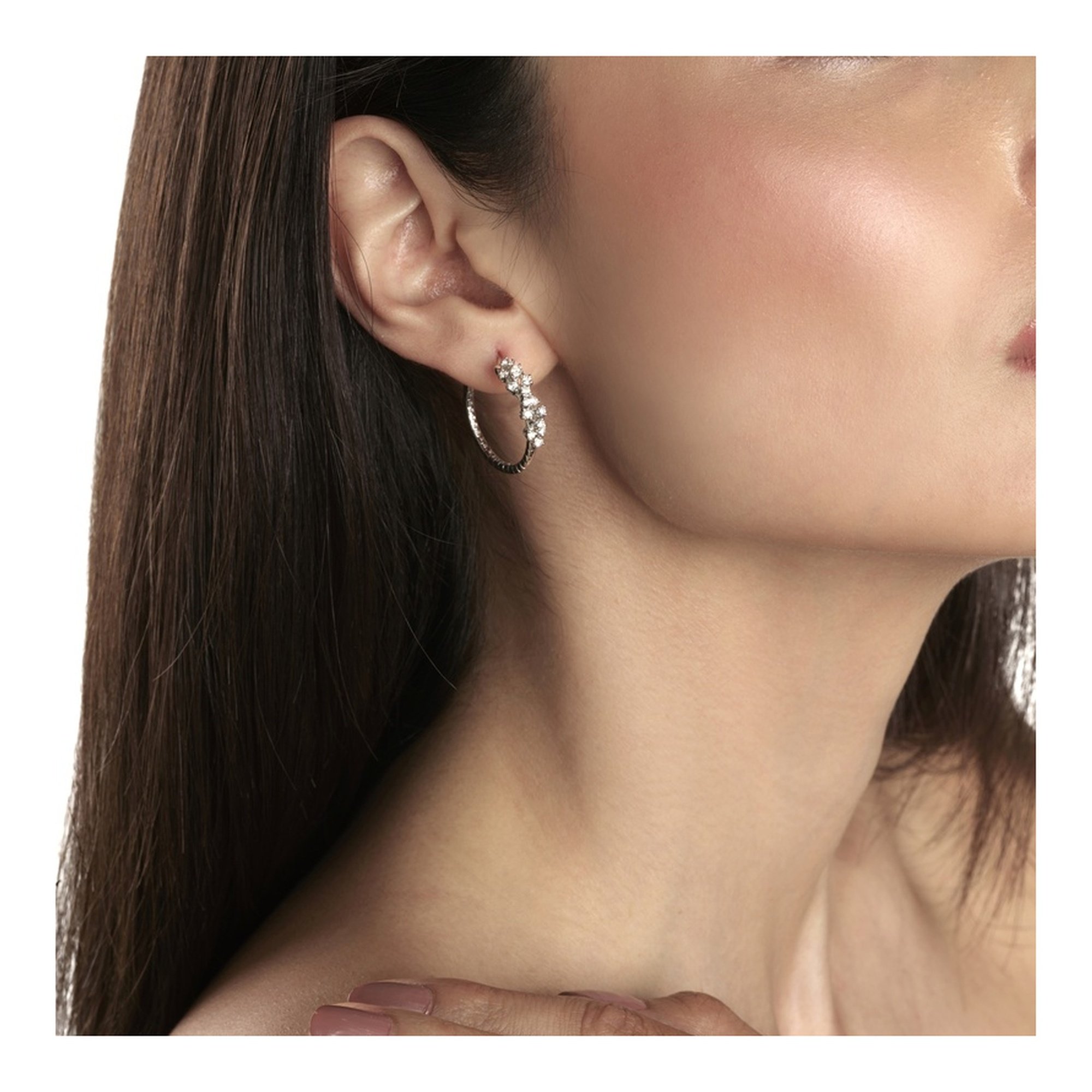 Серьги Damiani 18324 7гр купить,3578000