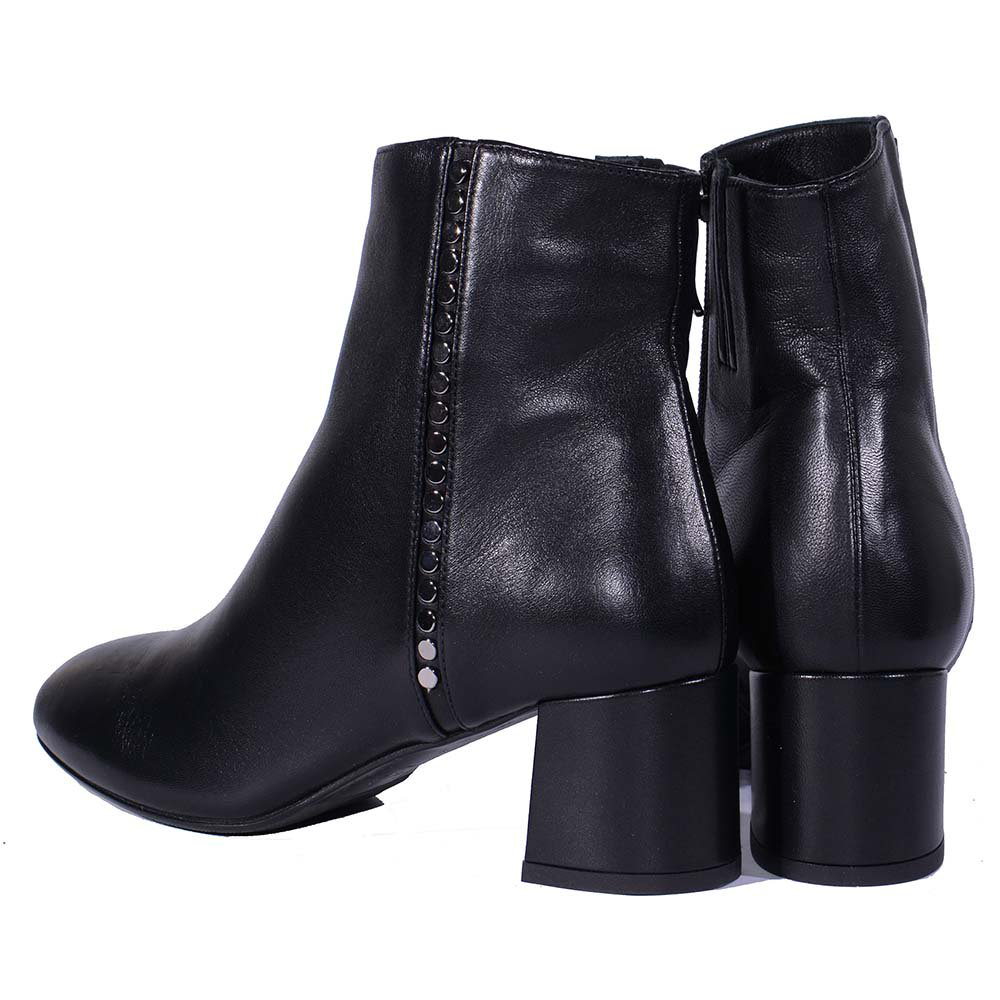 Полусапоги Giovanni Fabiani Tronchetto black 39,5 купить,NaN