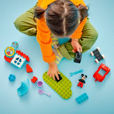 Конструктор LEGO Клуб Микки Мауса и машина, деталей 27 шт купить,NaN