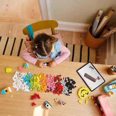 Конструктор LEGO Creative Fun Box , деталей 680 шт купить,NaN