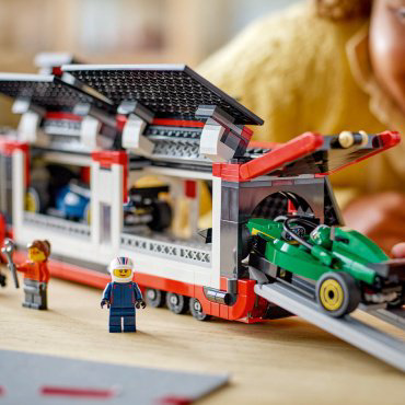 Конструктор LEGO Formula-1 , деталей 1086 шт купить,NaN