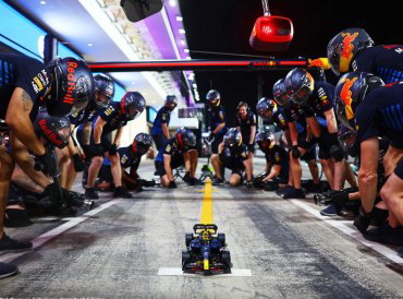 Конструктор LEGO Болид Формулы-1 Oracle Red Bull Racing RB20, деталей 1639 шт купить,NaN