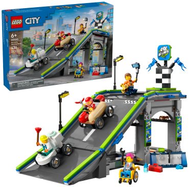 Конструктор LEGO Гоночная трасса страмплином, деталей 436 шт
