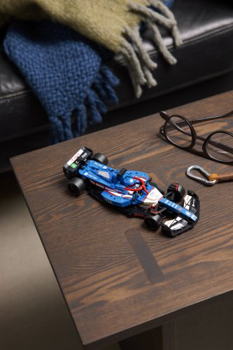 Конструктор LEGO SPEED CHAMPIONS, деталей 248 шт купить,21003