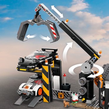 Конструктор LEGO Свалка с автомобилями, деталей 871 шт