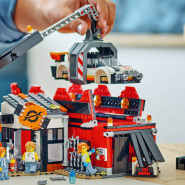 Конструктор LEGO Свалка с автомобилями, деталей 871 шт купить,NaN
