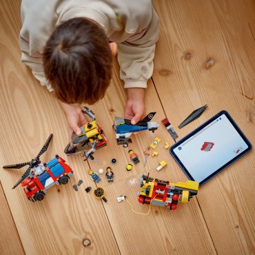 Конструктор LEGO Вертолет, пожарная машина, подводная лодка , деталей 874 шт - ForteMarket Конструктор LEGO Вертолет, пожарная машина, подводная лодка , деталей 874 шт купить,0