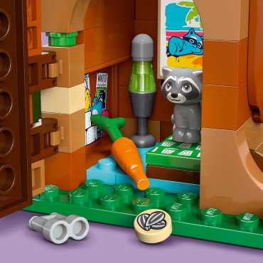 Конструктор LEGO Посиделки в доме друзей на дереве , деталей 701 шт купить,NaN