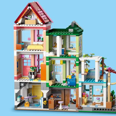 Конструктор LEGO Квартиры и магазины Хартлейк Сити Friends, деталей 2040 шт купить,NaN