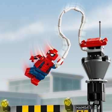 Конструктор LEGO Капитан Америка "Гражданская война. Боевая дуэль", деталей 736 шт купить,0